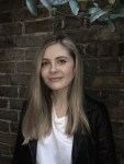 Chloe-Seager-Author-Pic